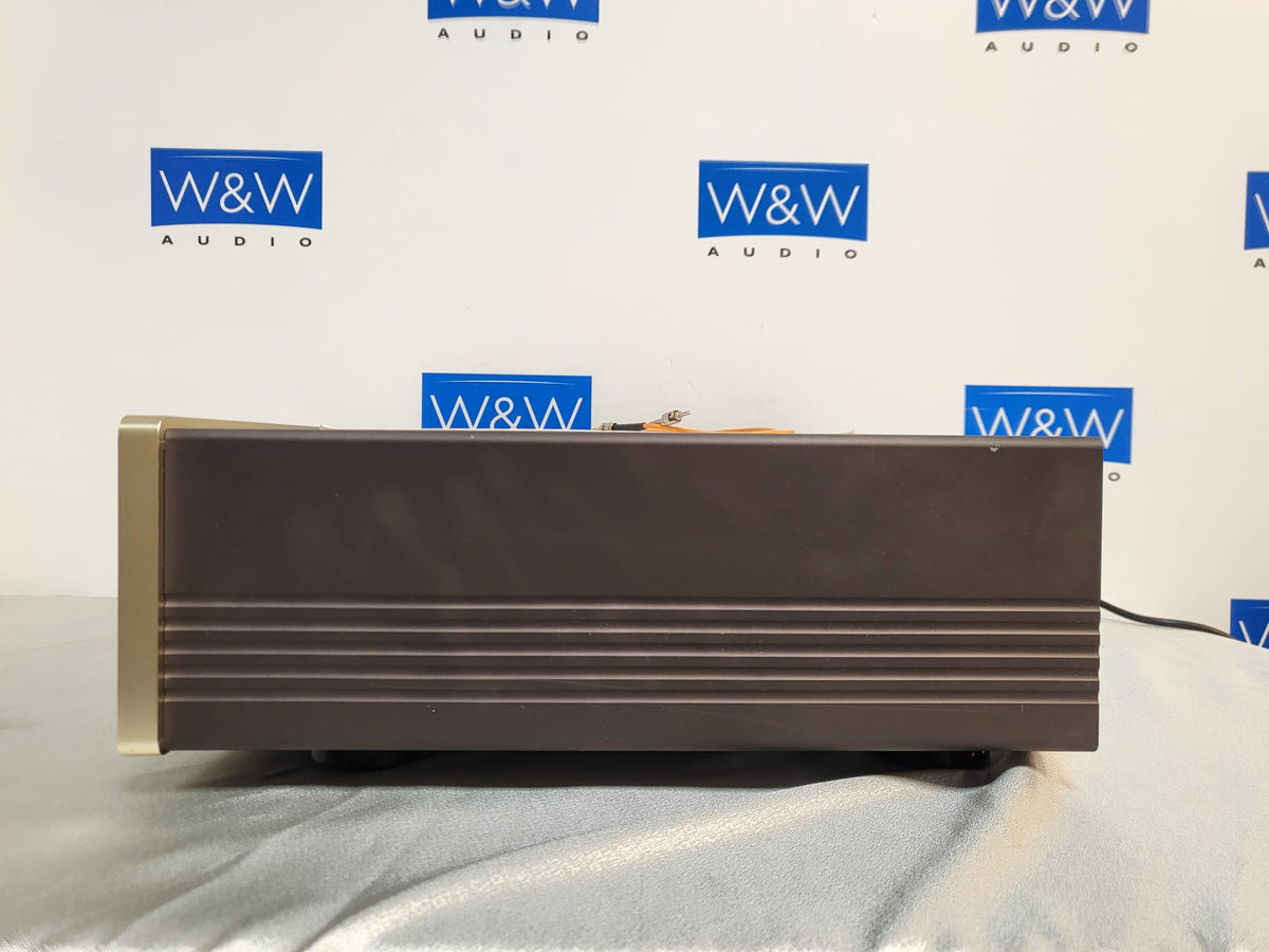 Accuphase DC-91
