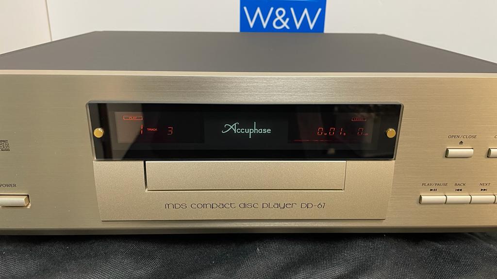 Accuphase DP-67