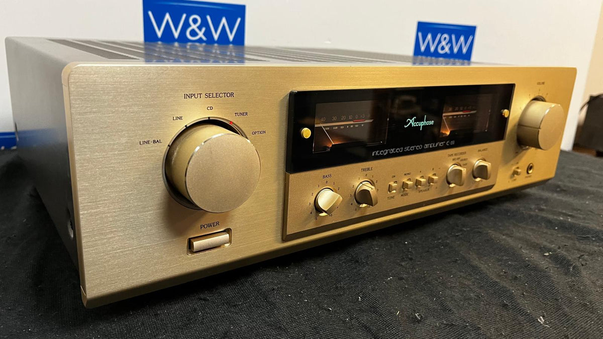 Accuphase E-211