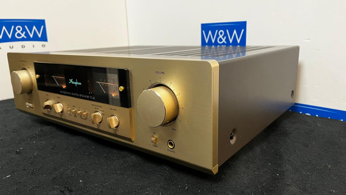 Accuphase E-211
