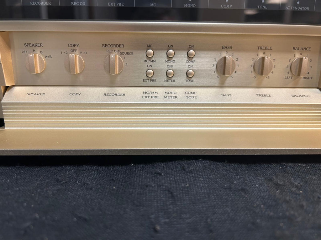 Accuphase E-450 Pia