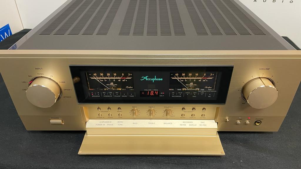 Accuphase E-470