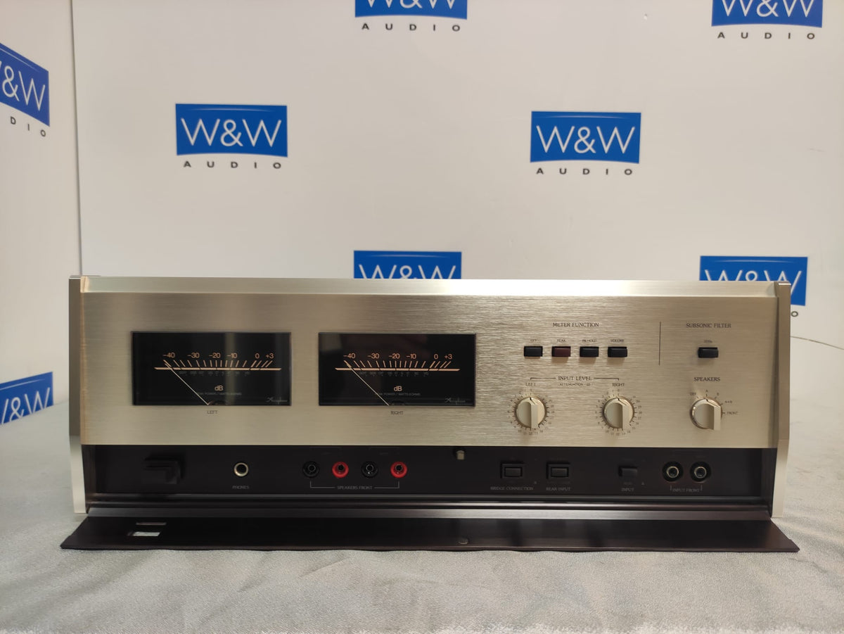 Accuphase P-300L