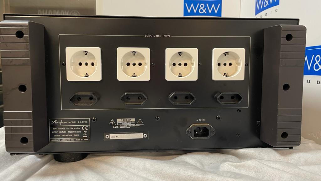 Accuphase PS-1220