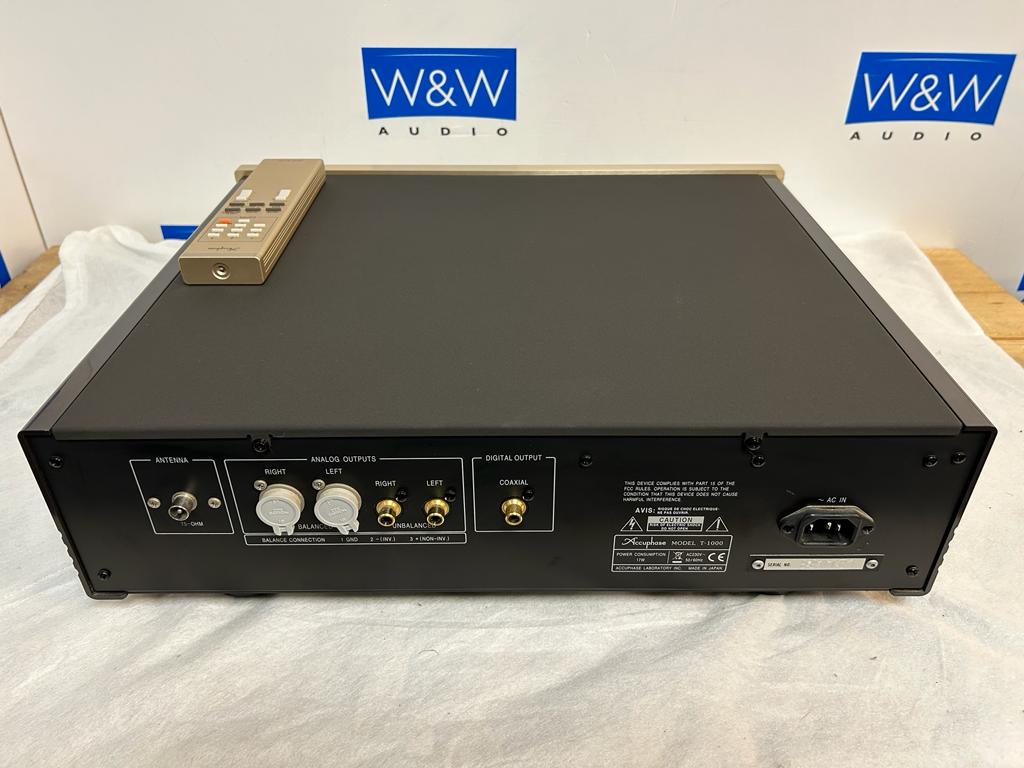 Accuphase T-1000
