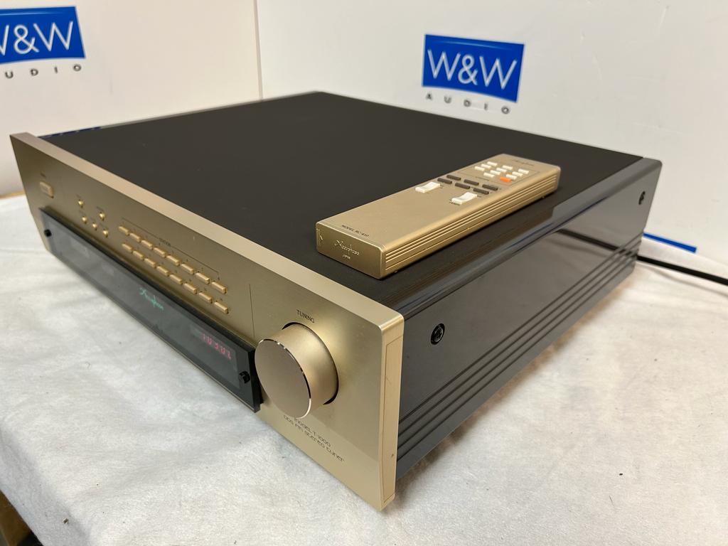 Accuphase T-1000