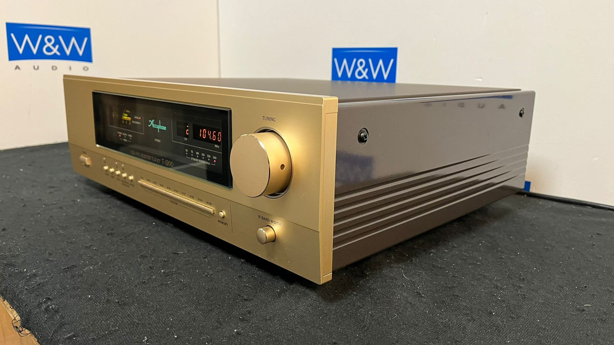 Accuphase T-1200