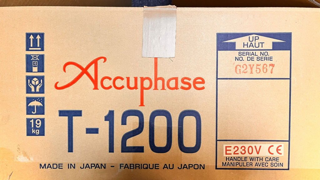 Accuphase T-1200