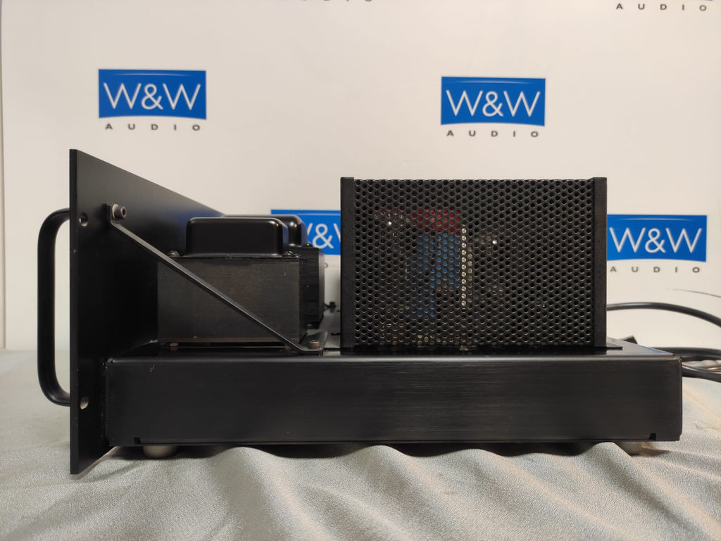 Audio Research D-70