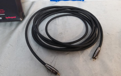 Audioquest Carbon