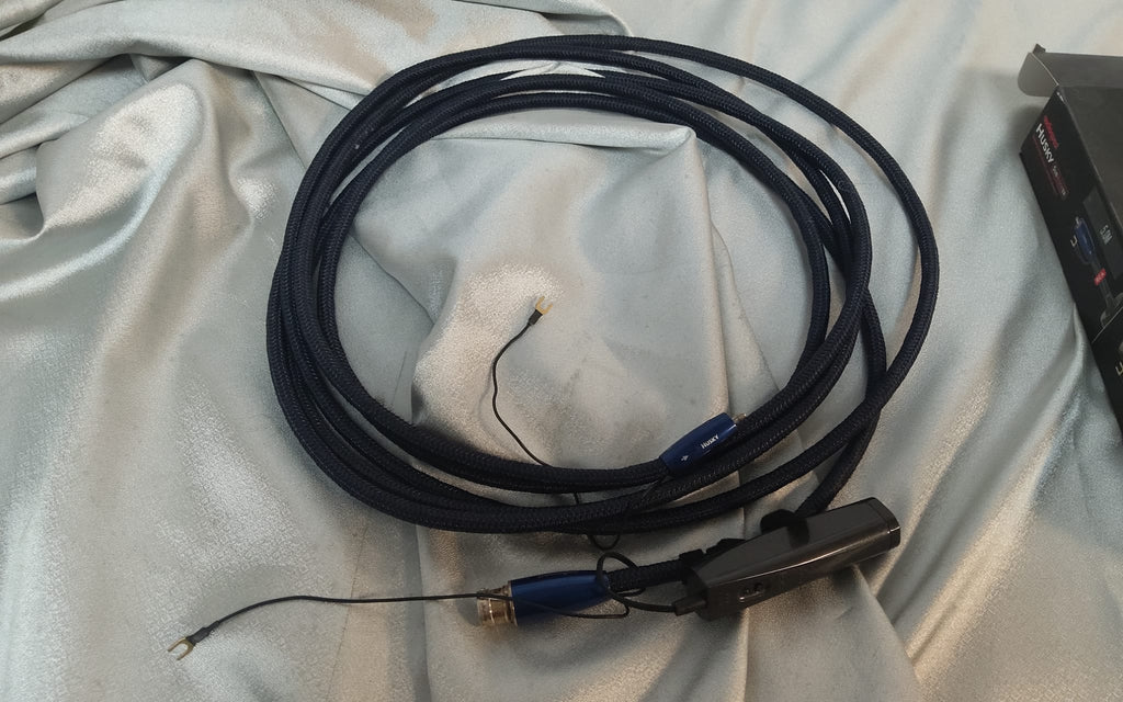 Audioquest Husky