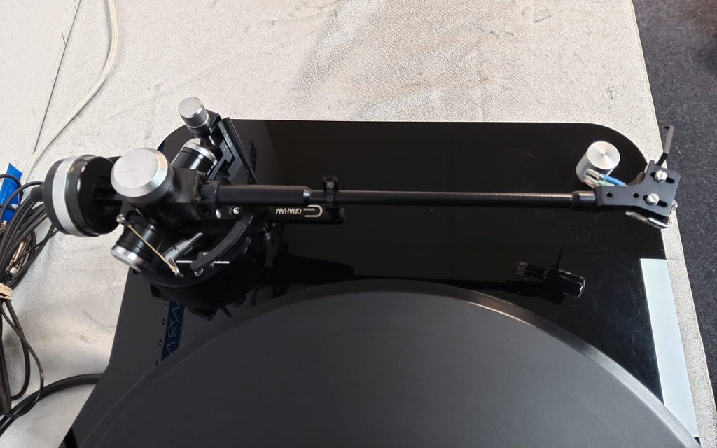 Basis Audio Signature 2500