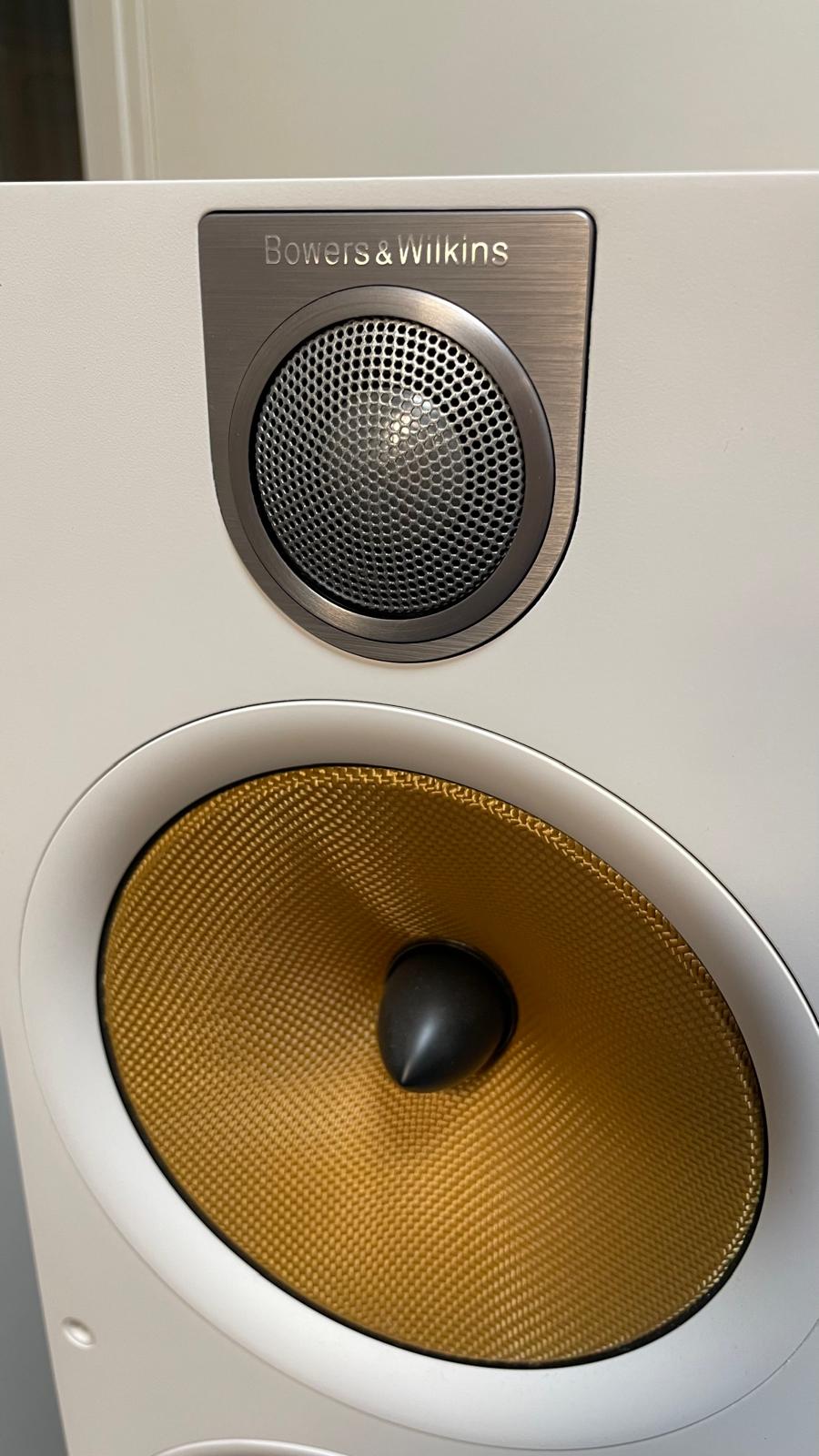 Bowers And Wilkins 683 S2