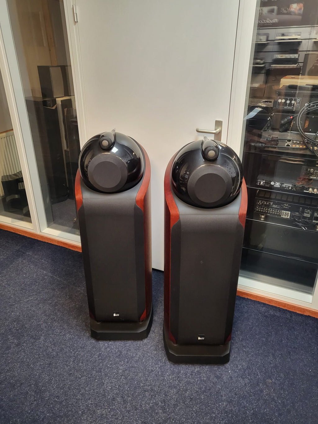 Bowers And Wilkins 802D
