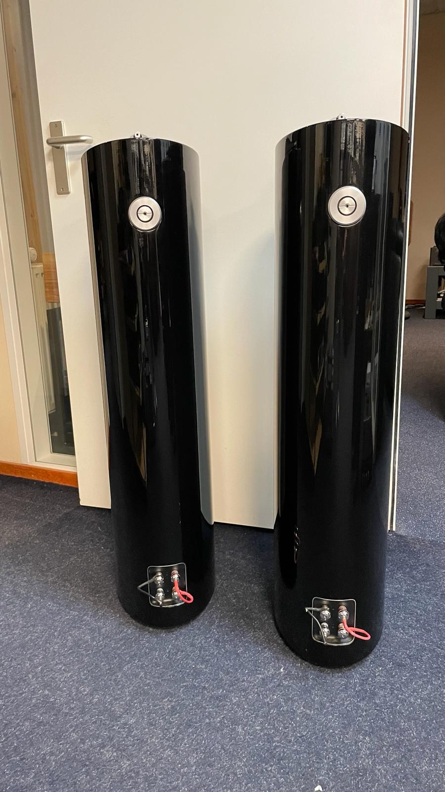 Bowers And Wilkins 804 D2