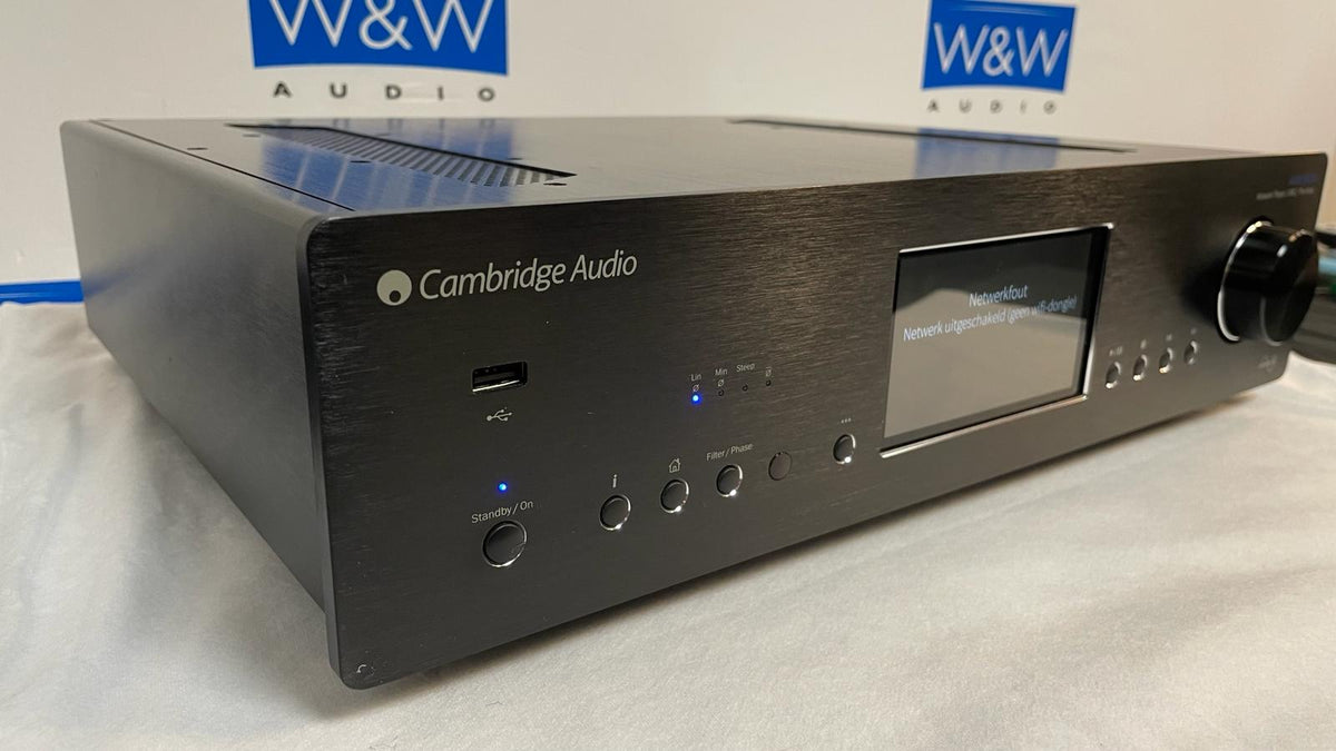 Cambridge Azur 851N