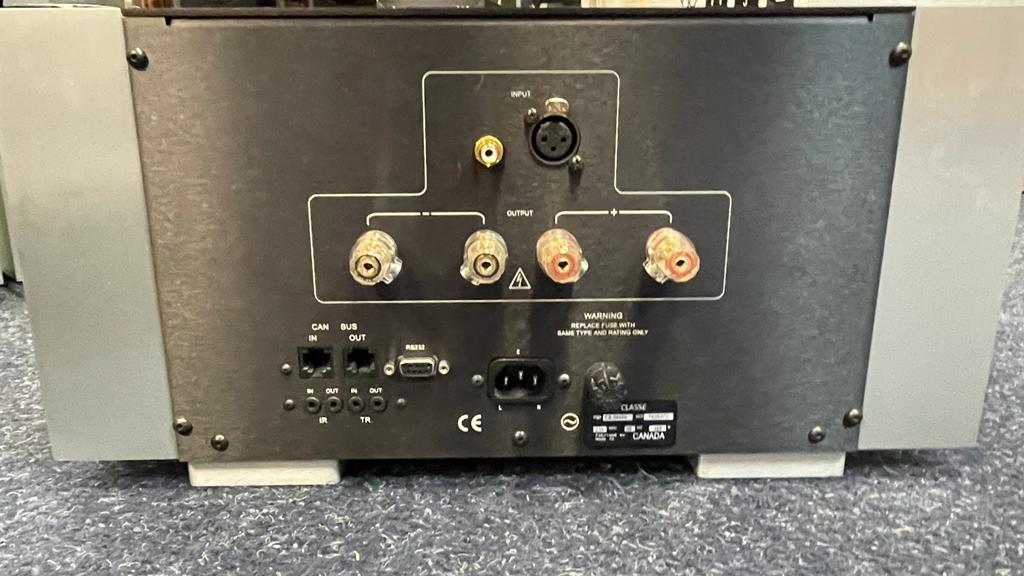 Classe Audio CA-M400