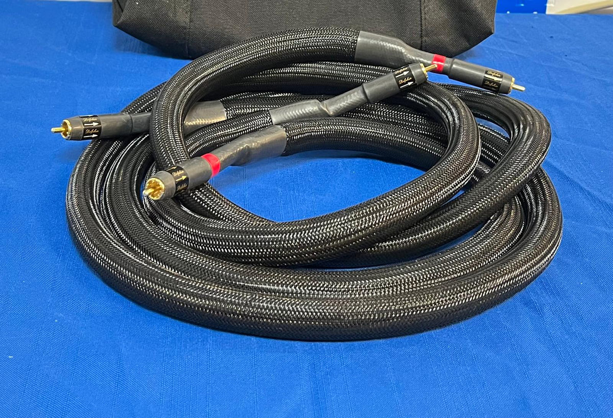Dolphin Audio Black