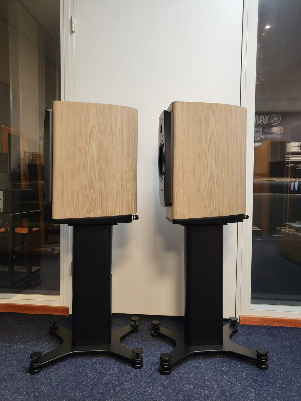 Dynaudio Confidence 20
