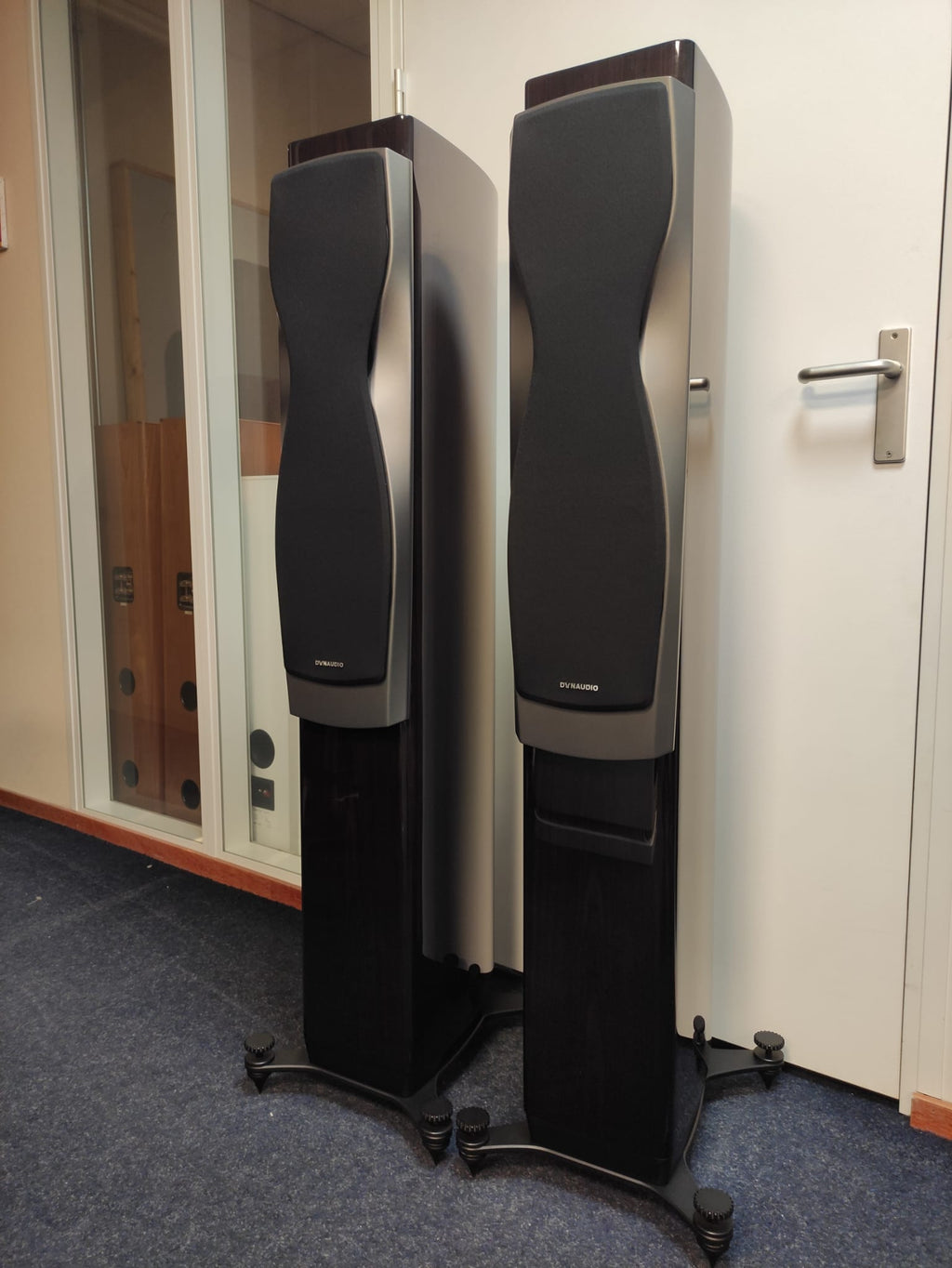 Dynaudio Confidence 30
