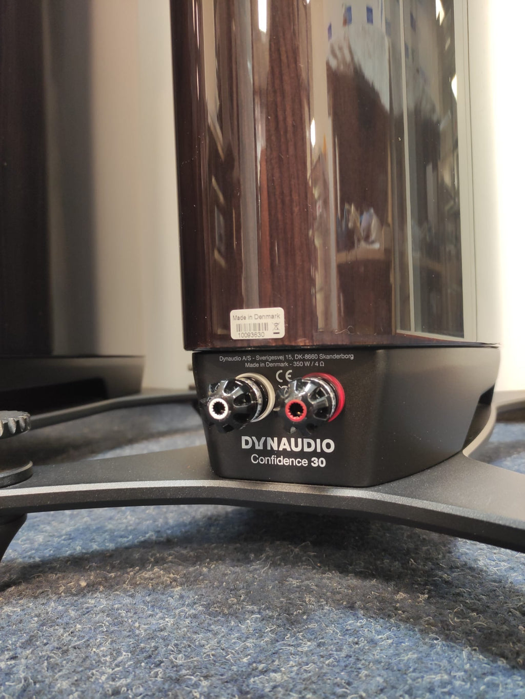 Dynaudio Confidence 30
