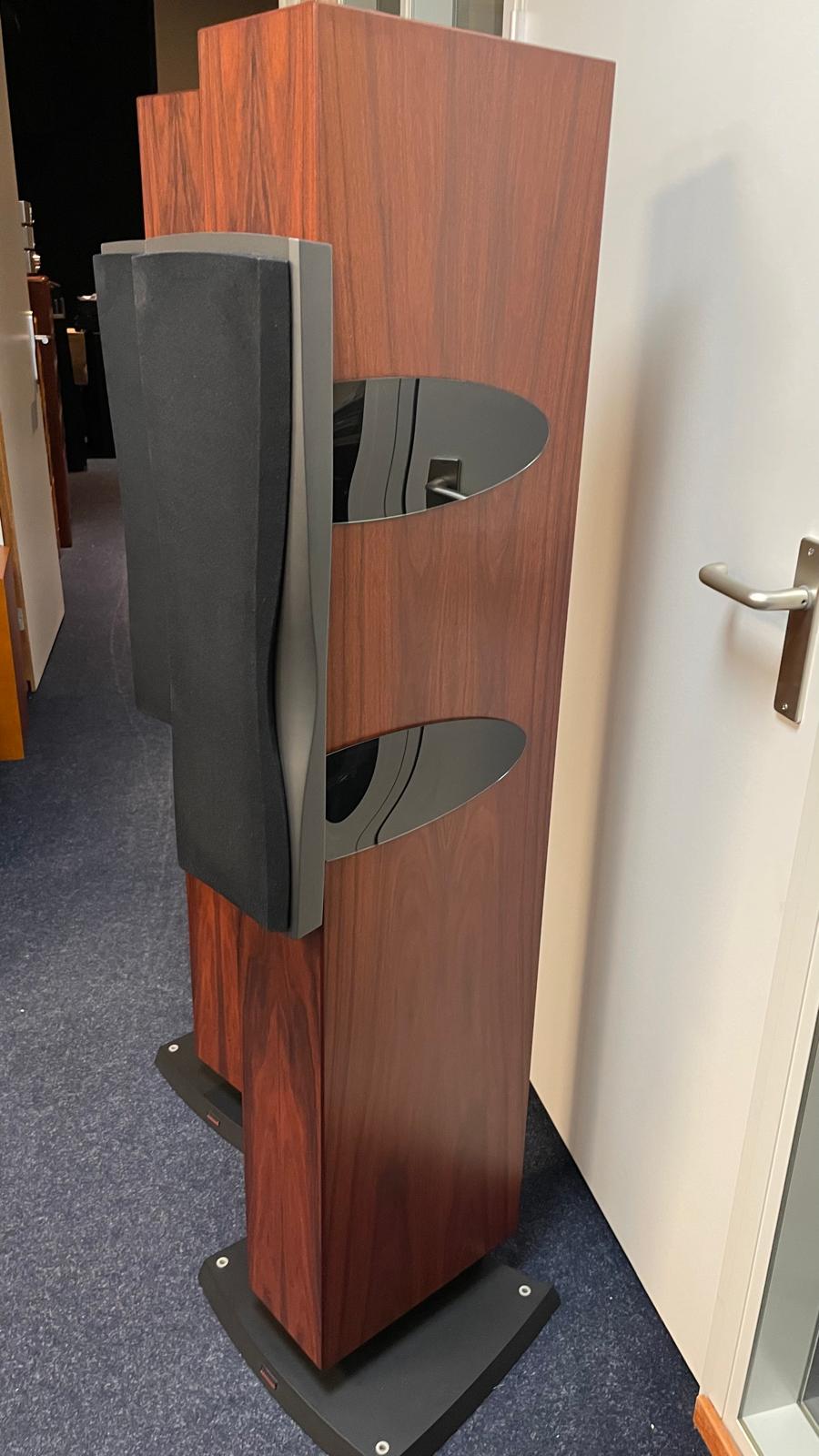 Dynaudio Confidence C2