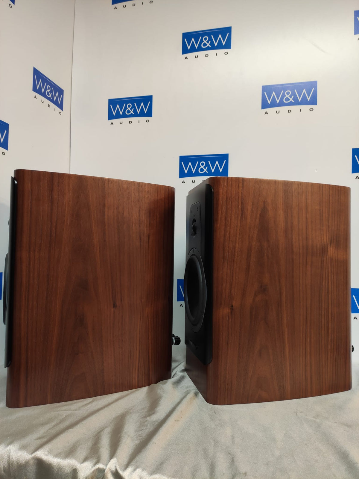 Dynaudio Contour 20i