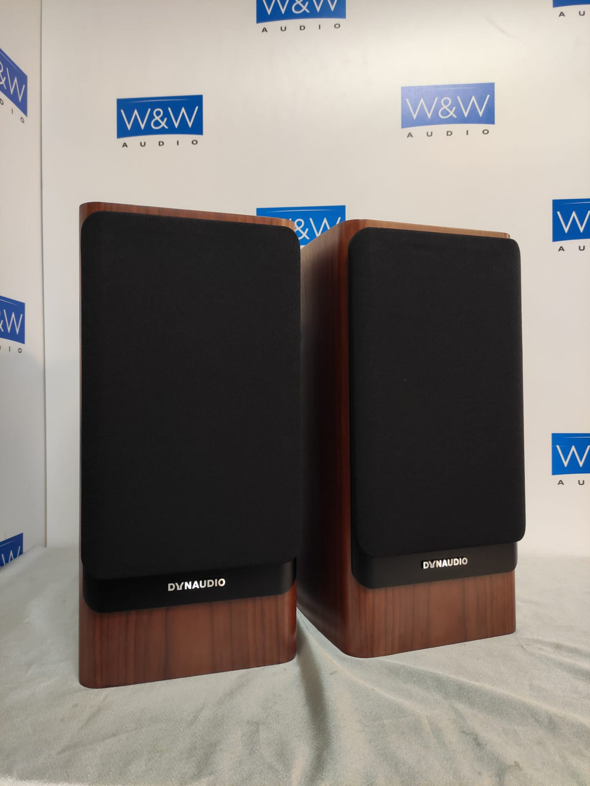 Dynaudio Contour 20i
