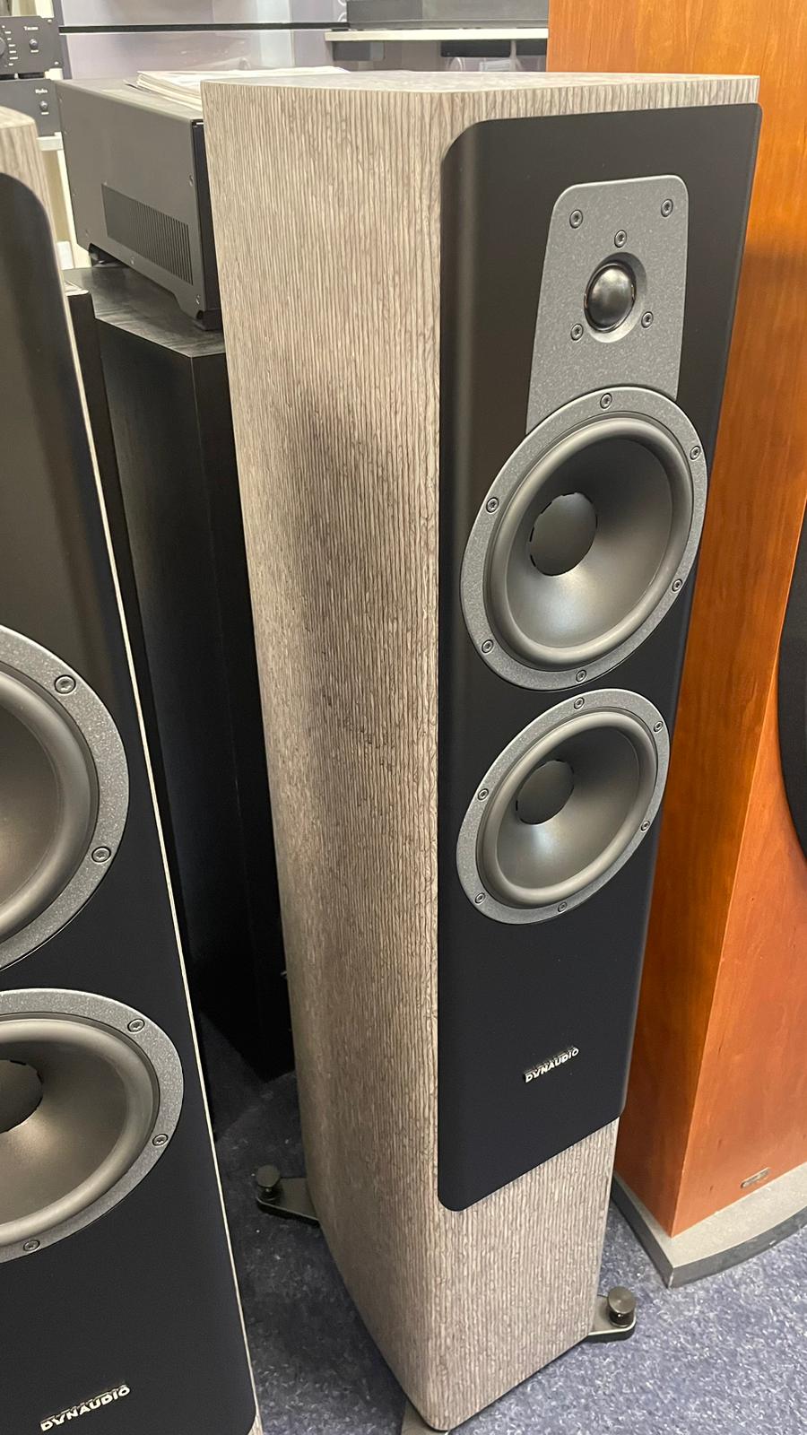 Dynaudio Contour 30i