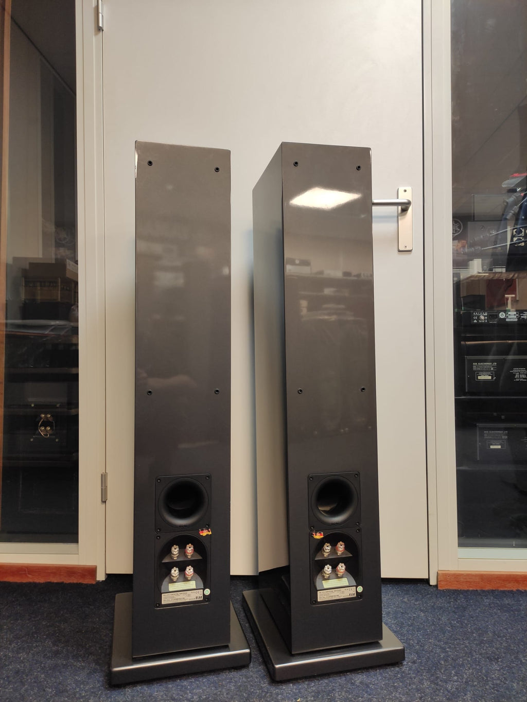 Elac FS 210 CE (Crystal Edition)