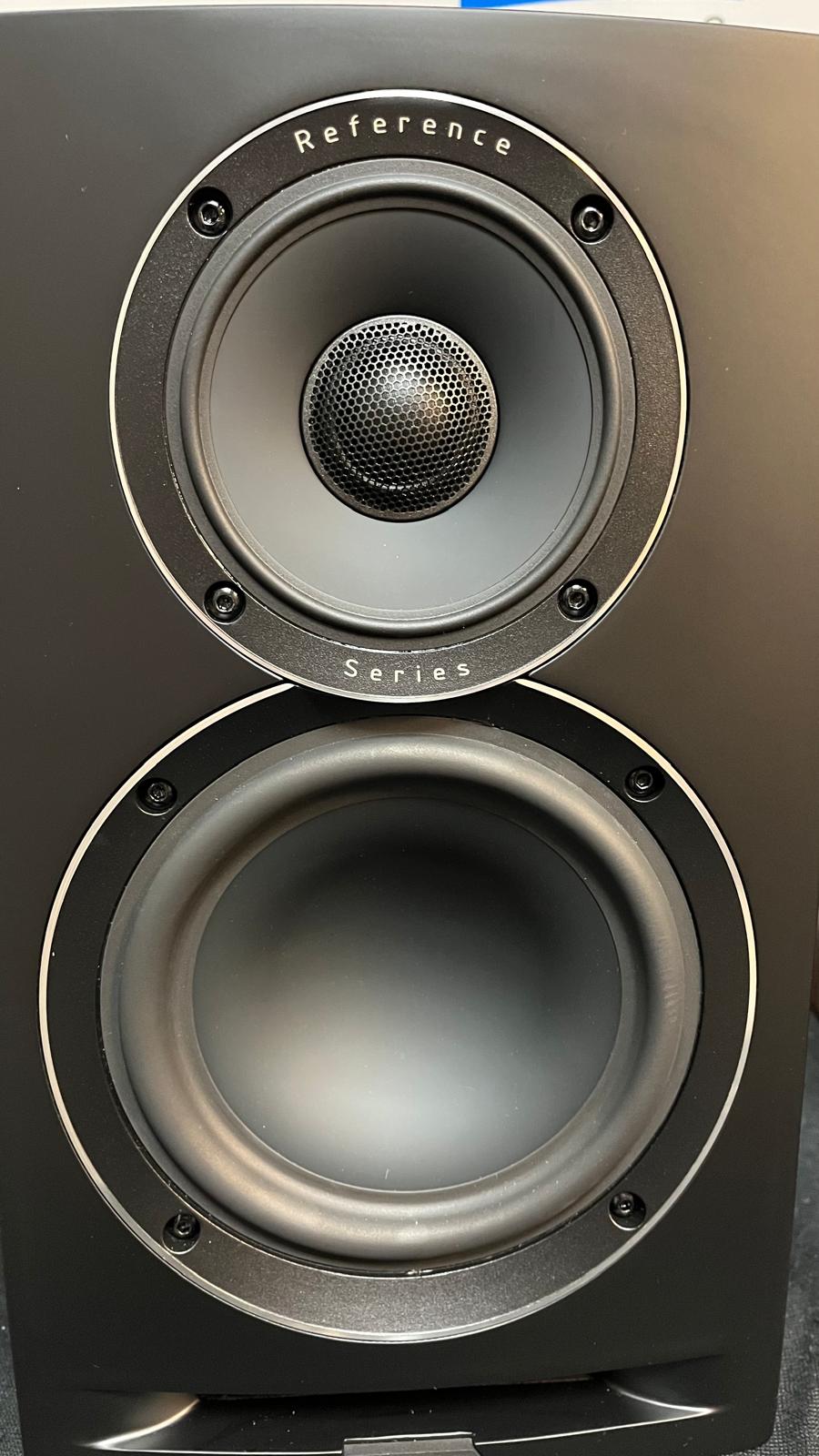 Elac Uni-Fi Reference UBR62
