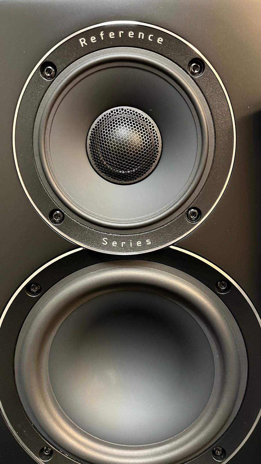 Elac Uni-Fi Reference UBR62