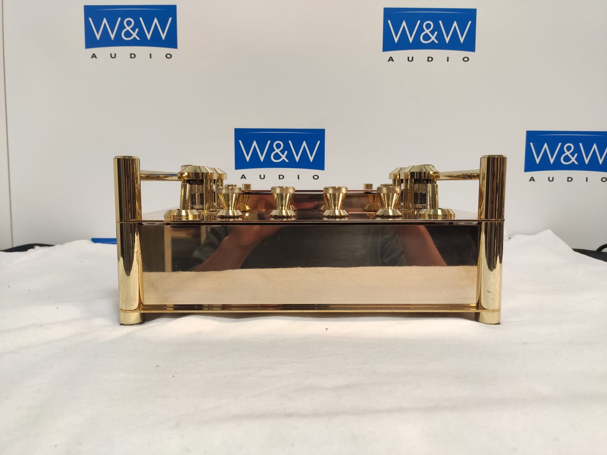 FineArts CD Tube Pre-Amplifier G-LY 05