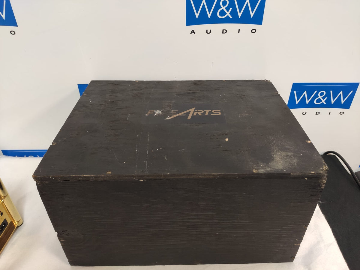 FineArts CD Tube Pre-Amplifier G-LY 05