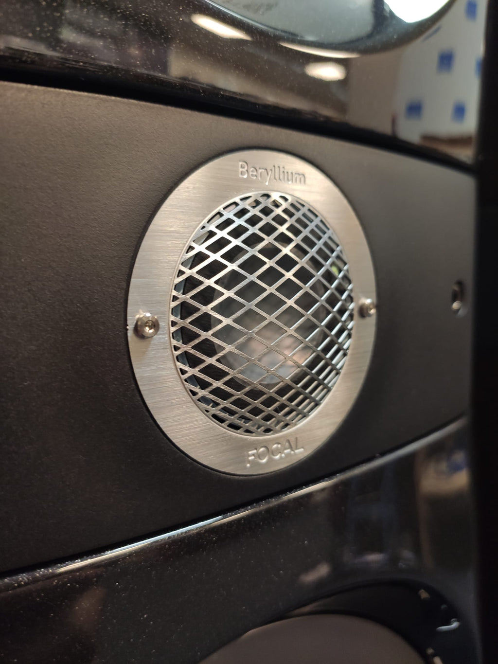 Focal Sopra No 2 Smoked Oak