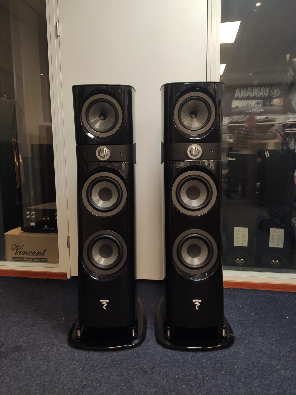 Focal Sopra No 2 Smoked Oak