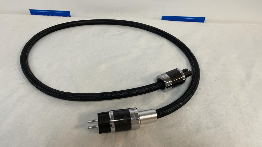 Furutech Alpha PS 950 Piezo Powerflux Power Cord 1.5m