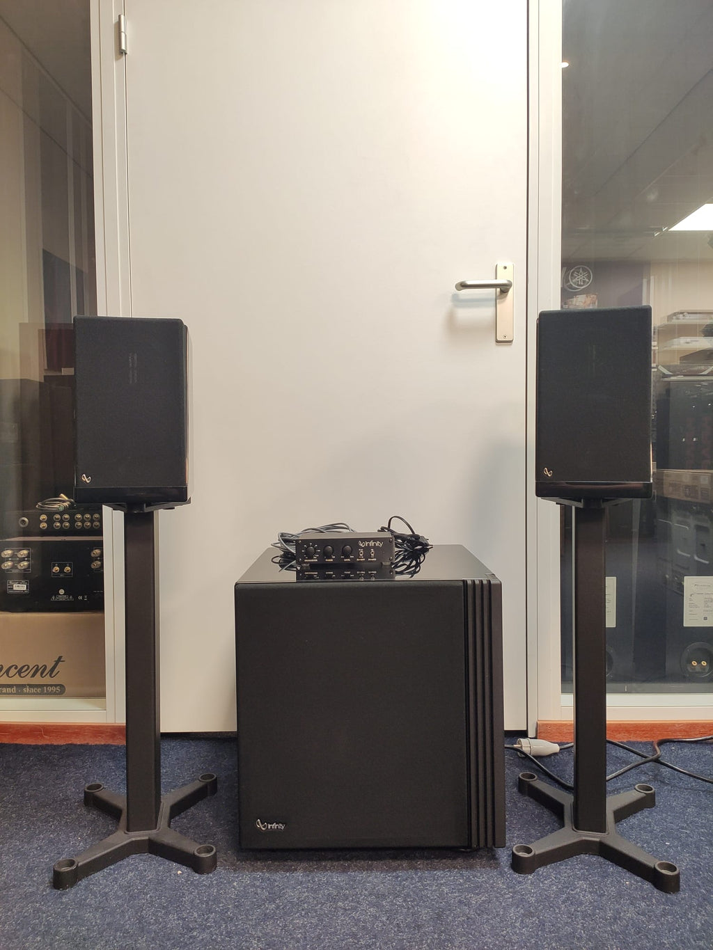 Infinity Modulus Loudspeaker and Subwoofer Systeem