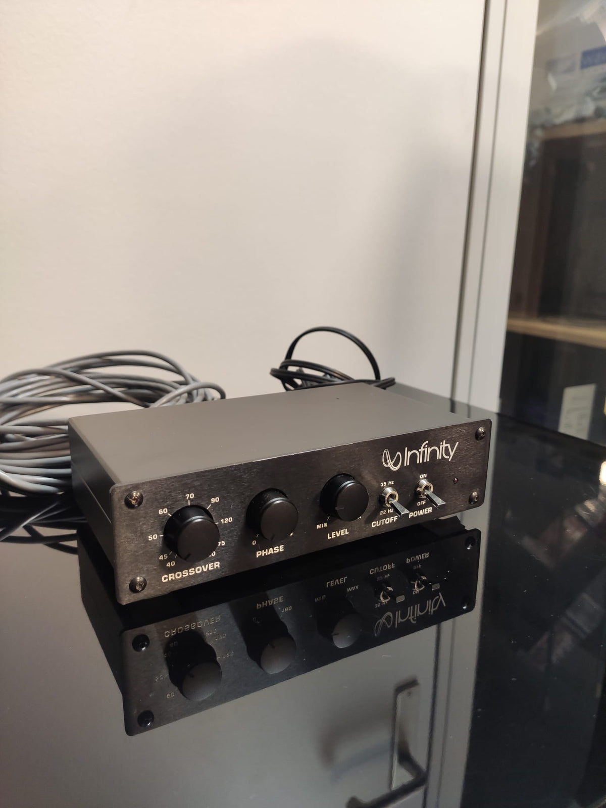 Infinity Modulus Loudspeaker and Subwoofer Systeem