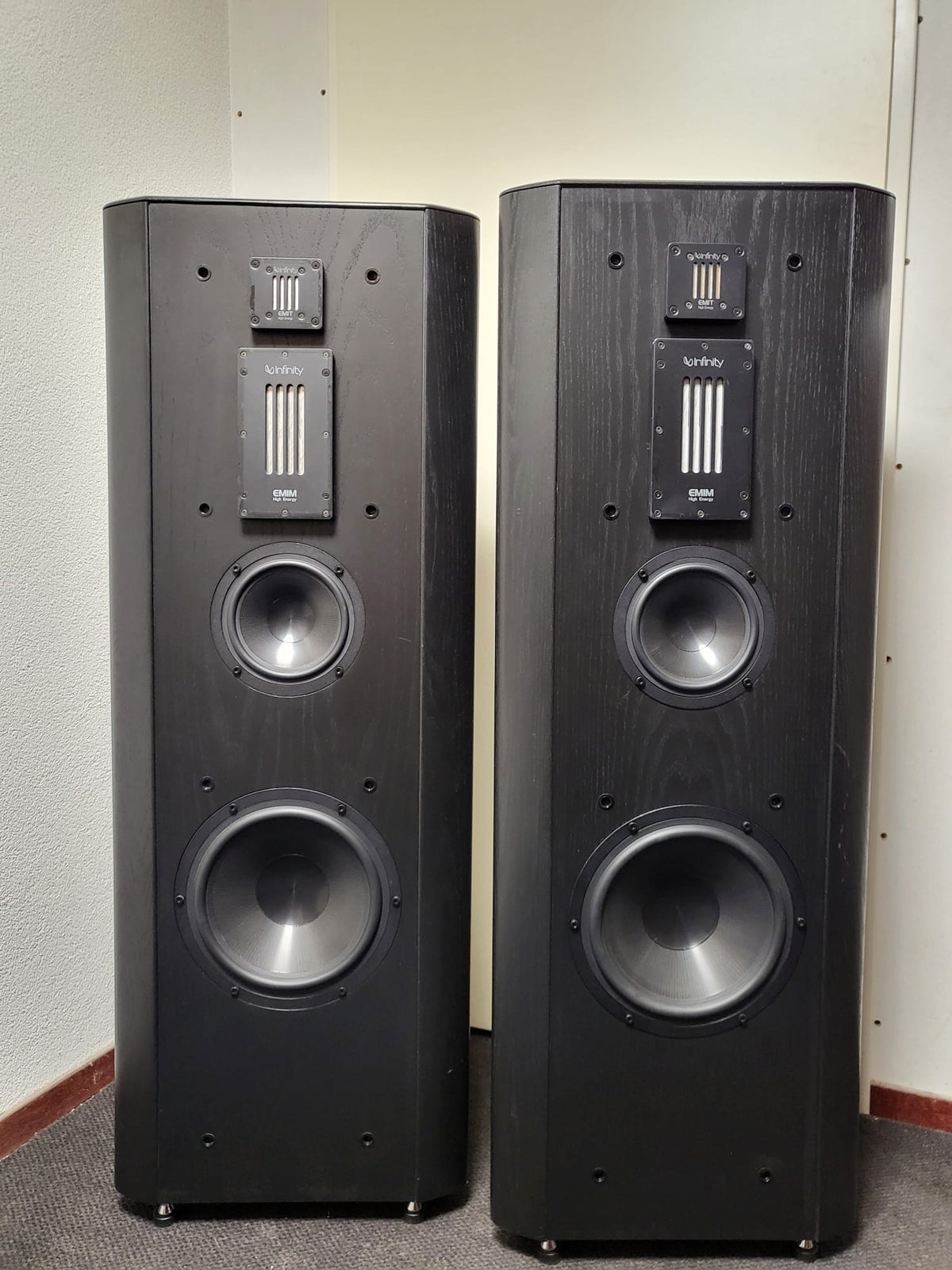 Infinity Renaissance 90