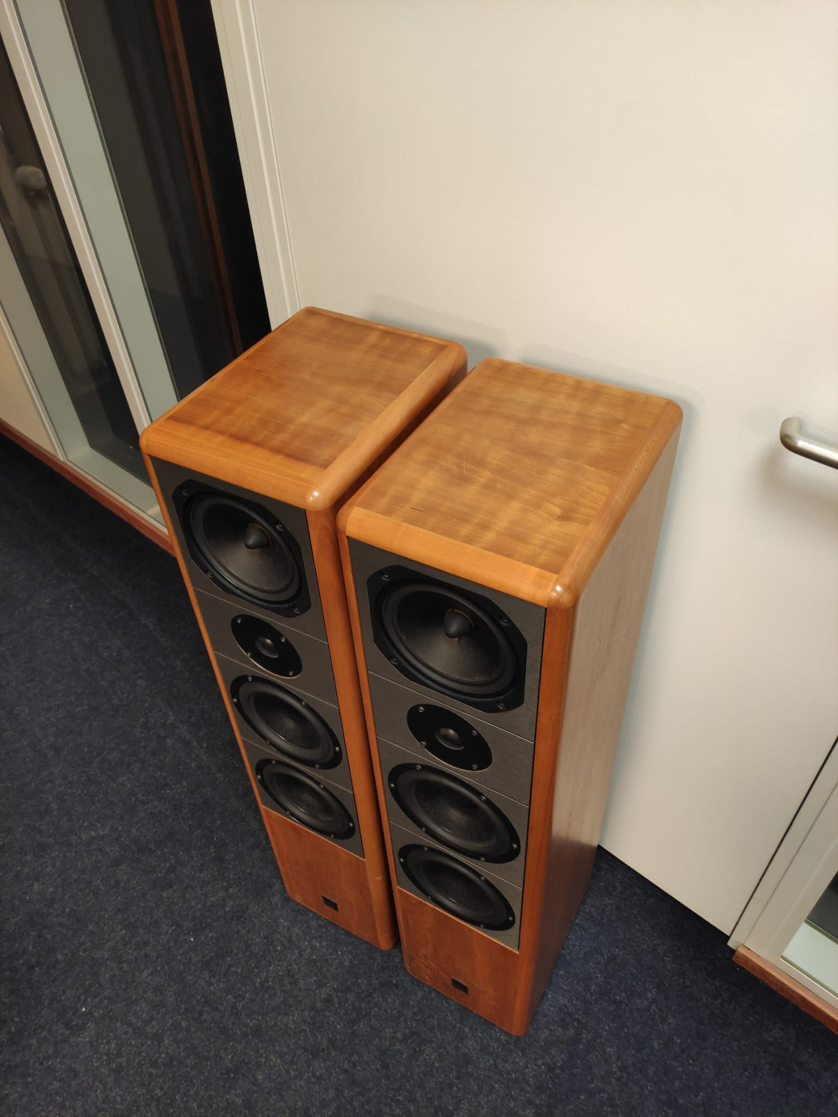 IQ Audio System 200T