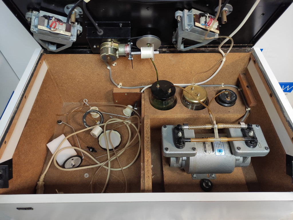 Keith Monks Record Cleaning Machine