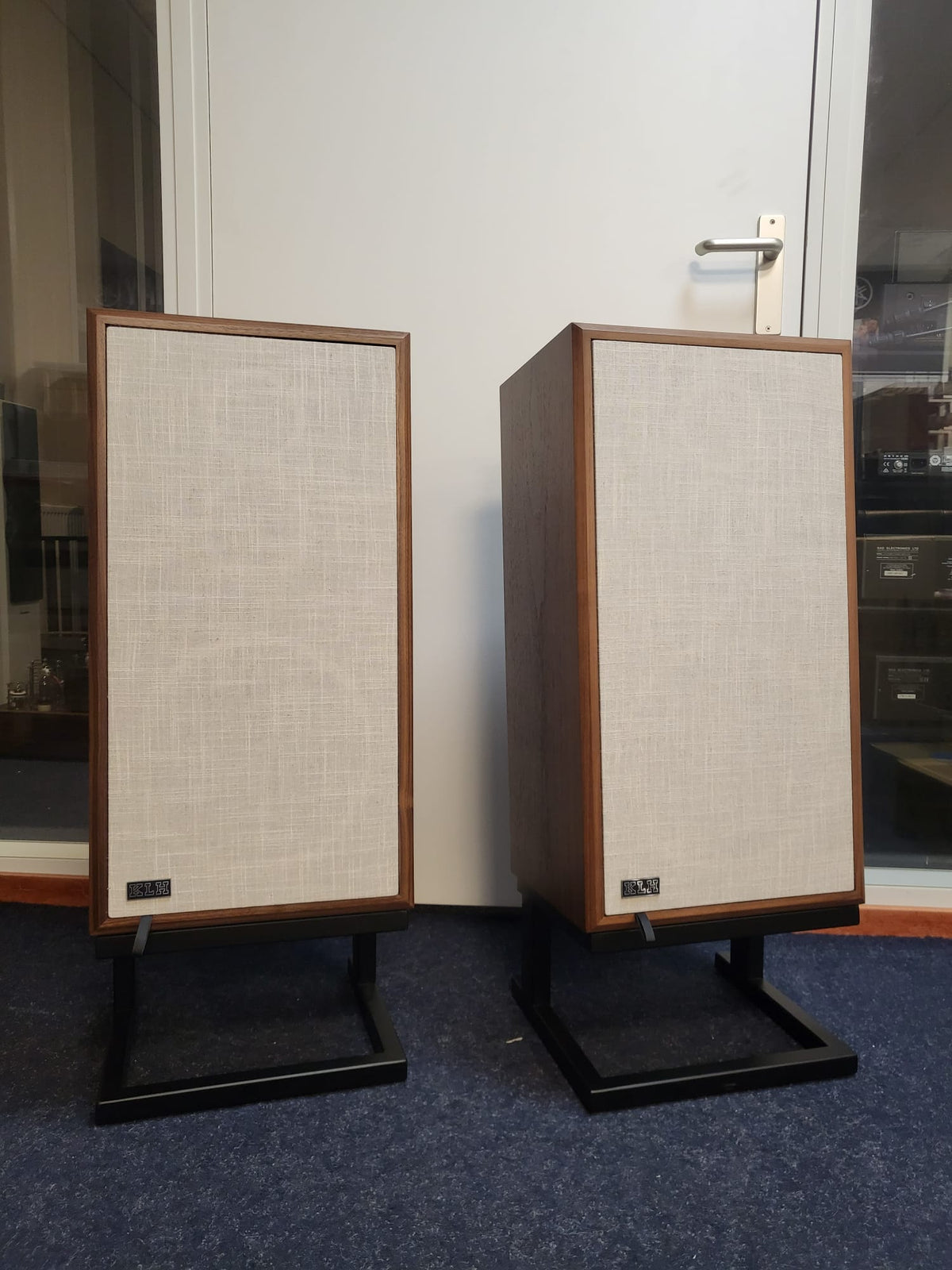 KLH Model Five