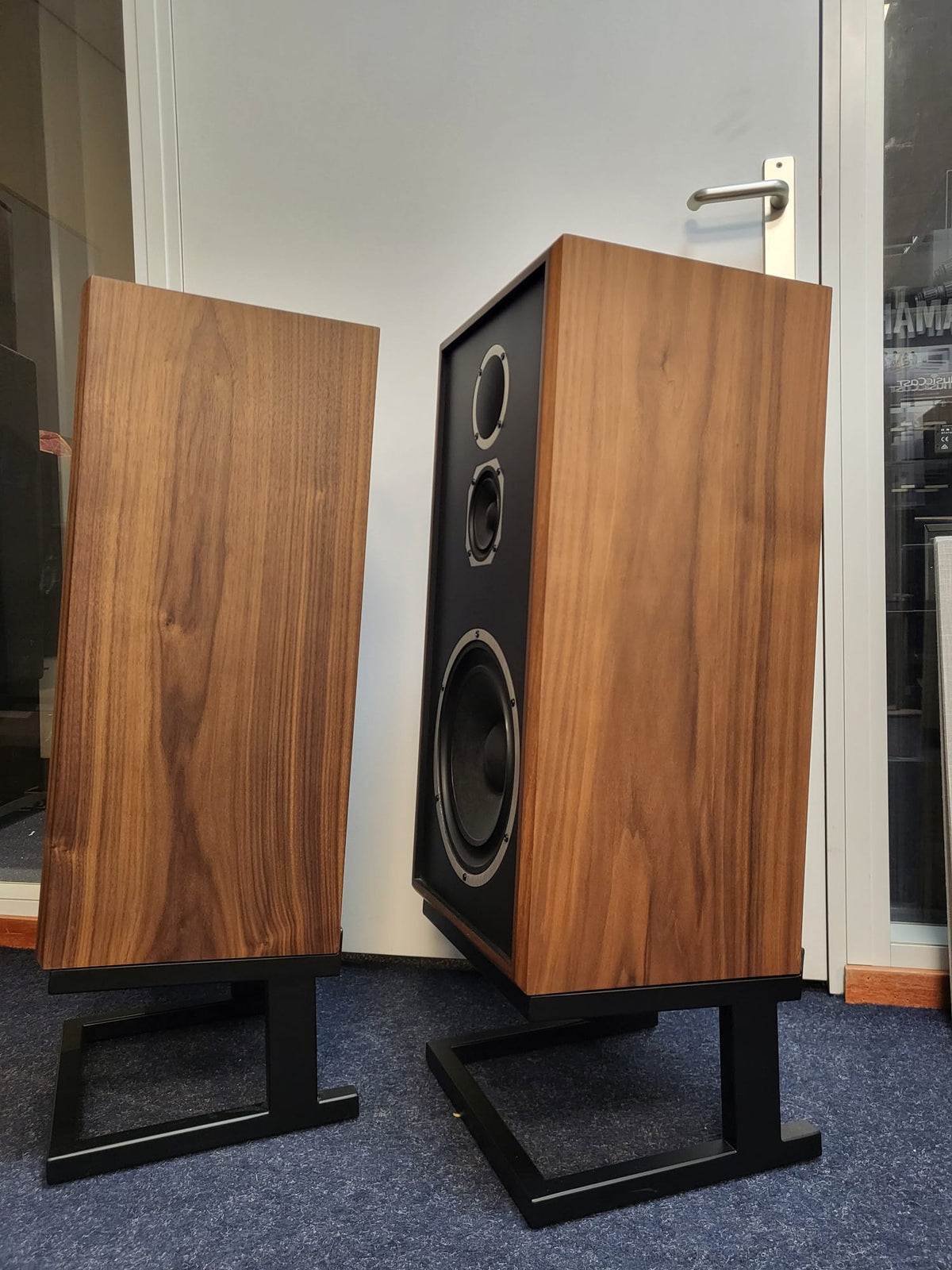 KLH Model Five
