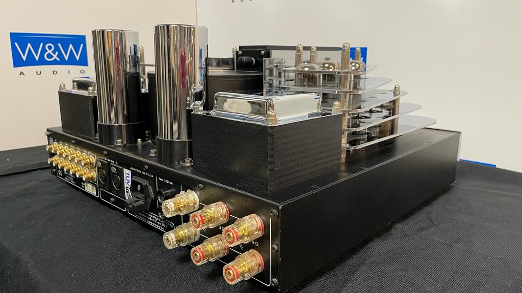 Linear Acoustics La Tube 1