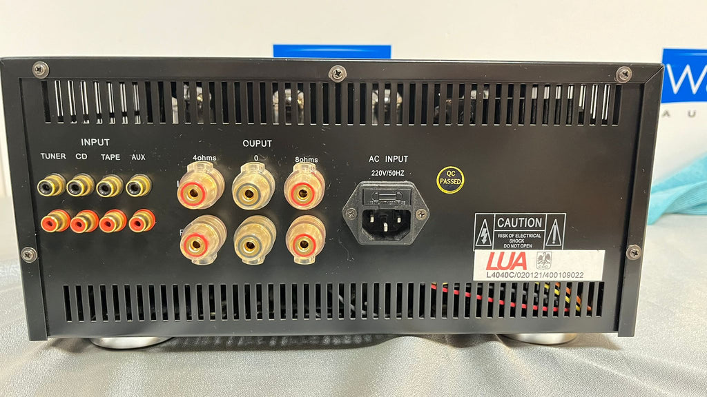 LUA 4040C