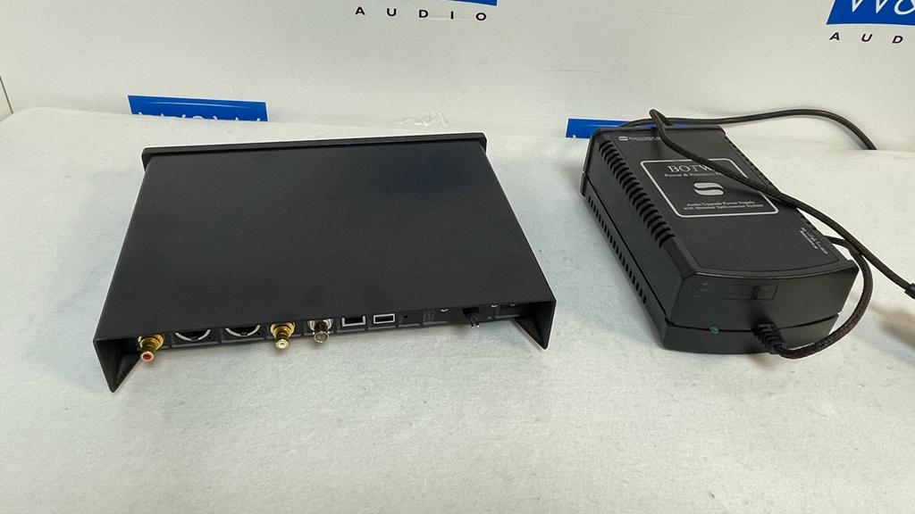 Lumin D2 with SBooster power supply