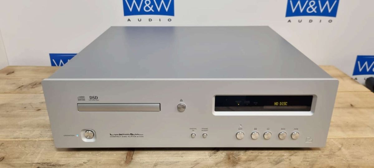 Luxman D03 X