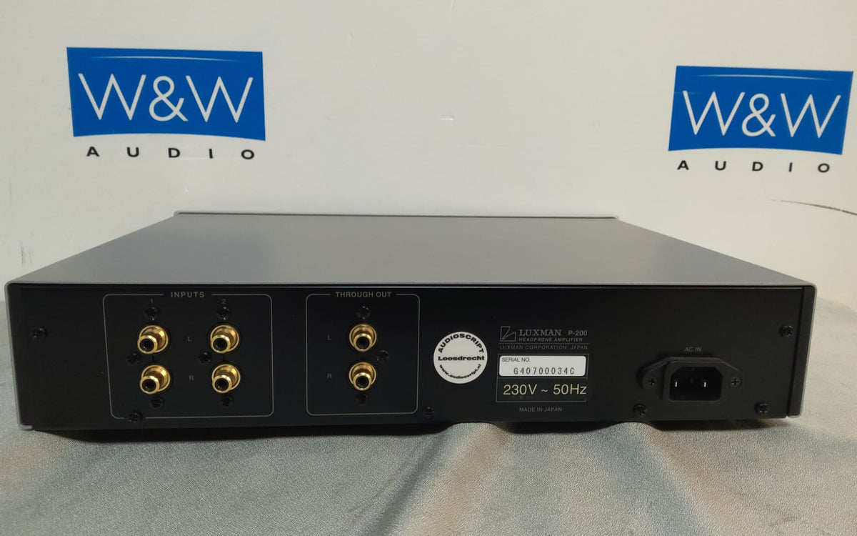 Luxman P-200