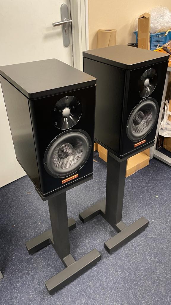 Magico A-1